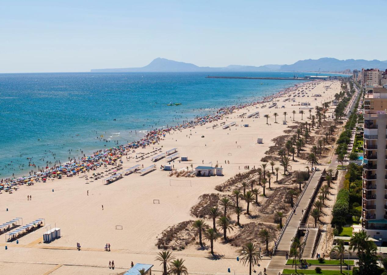 Aigua Blava Primera Linea - Alquiler Solo Familias Playa de Gandia エクステリア 写真