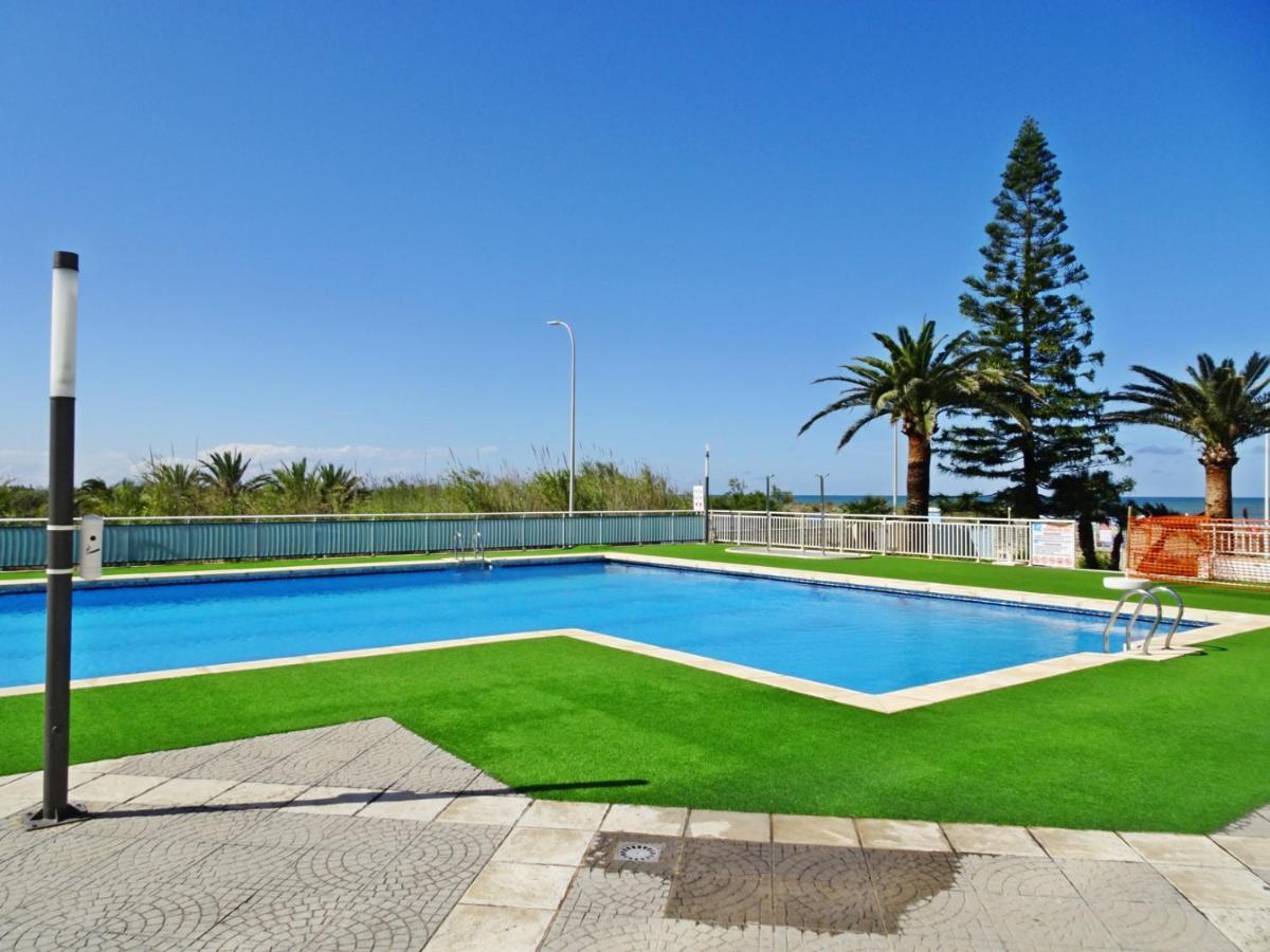Aigua Blava Primera Linea - Alquiler Solo Familias Playa de Gandia エクステリア 写真