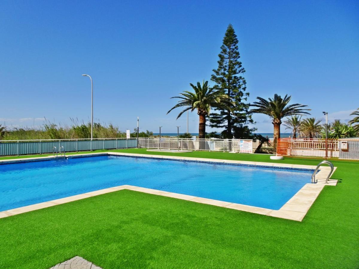Aigua Blava Primera Linea - Alquiler Solo Familias Playa de Gandia エクステリア 写真