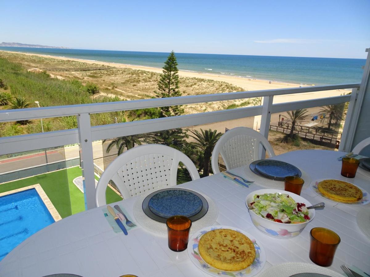 Aigua Blava Primera Linea - Alquiler Solo Familias Playa de Gandia エクステリア 写真
