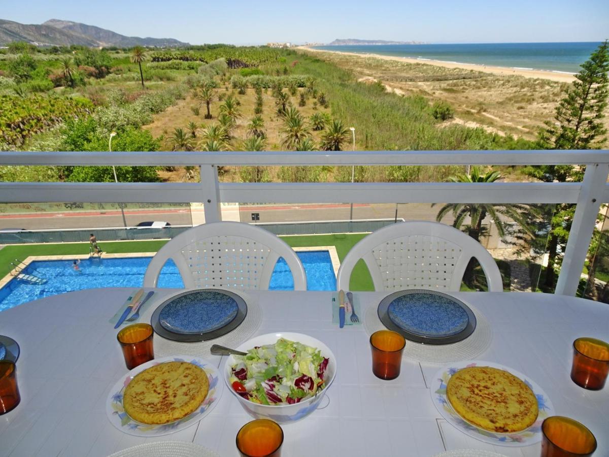 Aigua Blava Primera Linea - Alquiler Solo Familias Playa de Gandia エクステリア 写真